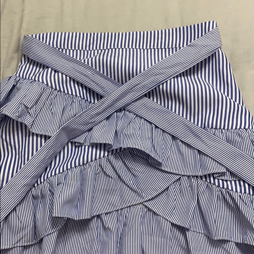 Forever 21 mini skirt